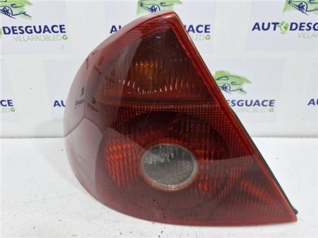Piloto Trasero Izquierdo Ford MONDEO III  2 0 TDCi