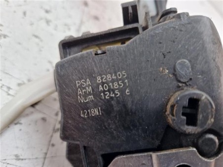 Cerradura Puerta Delantera Derecha Citroen Berlingo Combi  1 6 HDi 75