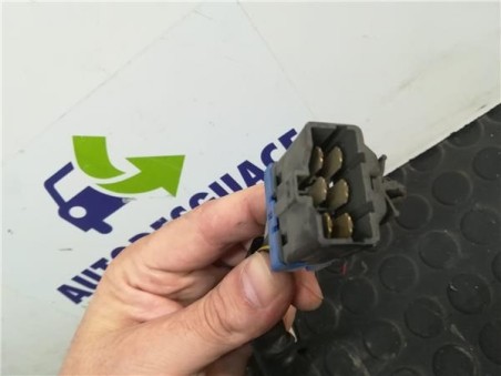 Clausor Kia CEE'D 2 0 CRDi 