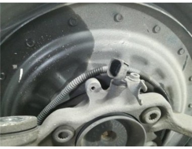 Buje Trasero Derecha Volkswagen PHAETON 3 2 V6 24V 