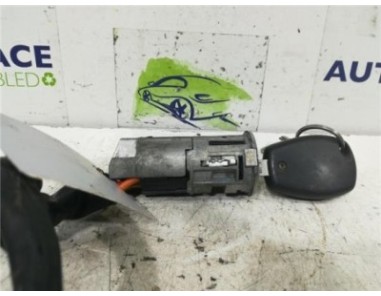 Clausor Dacia Duster I  1 6 Ambiance 4x4 [1 6 Ltr  - 77 kW 16V CAT]