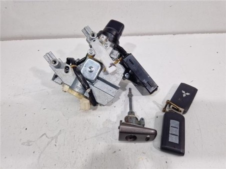 Clausor Mitsubishi Outlander  2 2 DI-D Kaiteki Plus [2 2 Ltr  - 115 kW DI-D CAT]