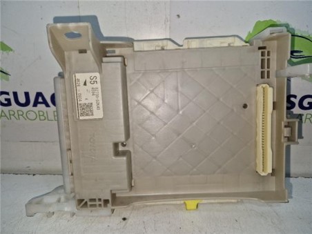 Caja Fusibles/Rele Toyota Yaris  1 3 Active [1 3 Ltr  - 73 kW 16V CAT]