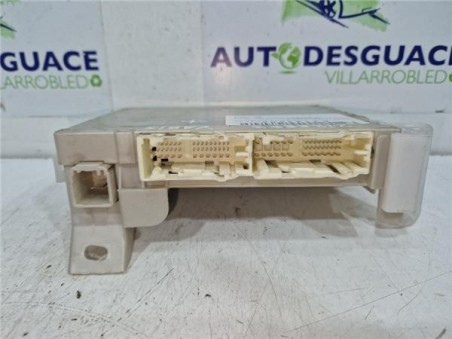 Caja Fusibles/Rele Toyota Yaris  1 3 Active [1 3 Ltr  - 73 kW 16V CAT]