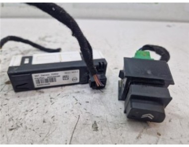 Conjunto Interruptores Citroen Berlingo Combi  1 5 Feel M [1 5 Ltr  - 75 kW Blue-HDI FAP]