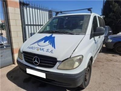 Aleta Delantera Izquierda Mercedes-Benz VITO Autobús  109 CDI 2