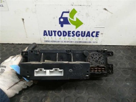 Mandos Calefaccion / Aire Acondicionado Kia SORENTO 2 5 CRDi 