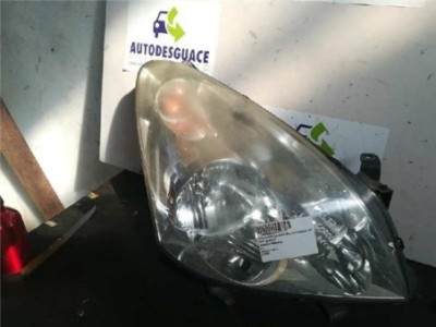Faro Delantero Derecho Toyota COROLLA VERSO 2 0 Turbodiesel