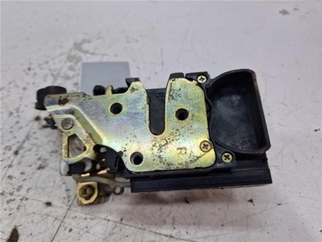 Cerradura Puerta Trasera Derecha » OTROS    MODELOS *