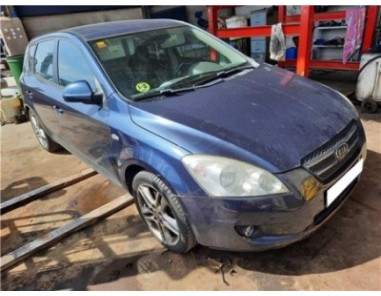 Faro Delantero Derecho Kia CEE'D 1 6 CRDi 