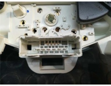 Mandos Calefaccion / Aire Acondicionado Opel VIVARO FURGÓN/COMBI 2 5 CDTI 