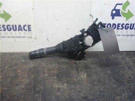 Mando De Luces Lexus IS200 2 2 D-CAT 