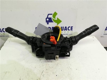 Mando De Luces Toyota PRIUS 1 8 16V 