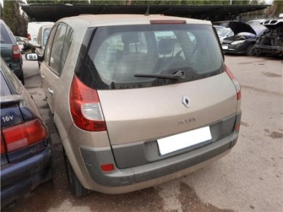 Renault Scenic II  1 9 dCi  2