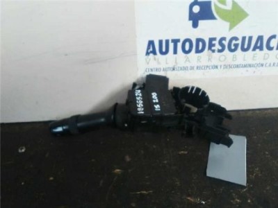 Mando De Luces Lexus IS200 2 2 D-CAT  2