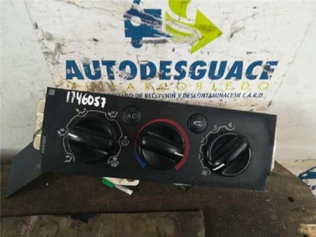 Mandos Calefaccion / Aire Acondicionado Nissan INTERSTAR MOD  04 2 5 dCi D 