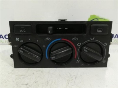 Mandos Calefaccion / Aire Acondicionado Toyota Land Cruiser  3 0 D-4D
