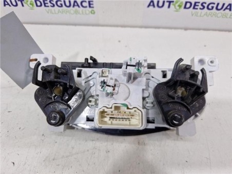 Mandos Calefaccion / Aire Acondicionado Dacia Sandero II  0 9 Ambiance [0 9 Ltr  - 66 kW TCE CAT bivalent  Gasolina / GPL]