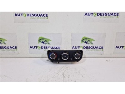 Mandos Calefaccion / Aire Acondicionado Renault Clio IV  1 5 Expression [1 5 Ltr  - 55 kW dCi Diesel FAP]