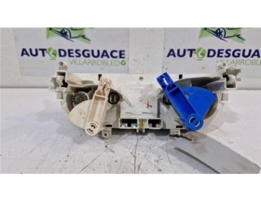 Mandos Calefaccion / Aire Acondicionado Renault Clio IV  1 5 Expression [1 5 Ltr  - 55 kW dCi Diesel FAP]