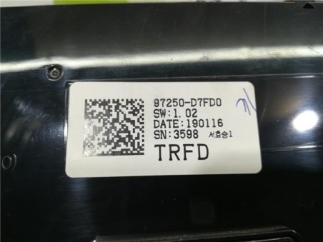 Mandos Climatizador Hyundai Tucson  1 6 Style 2WD [1 6 Ltr  - 100 kW CRDi CAT ]