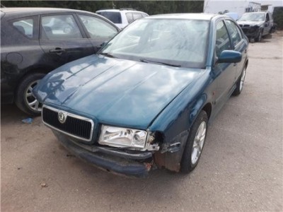 Paragolpes Trasero Skoda Octavia Berlina  1 9 TDI GLX [1 9 Ltr  - 66 kW TDI]
