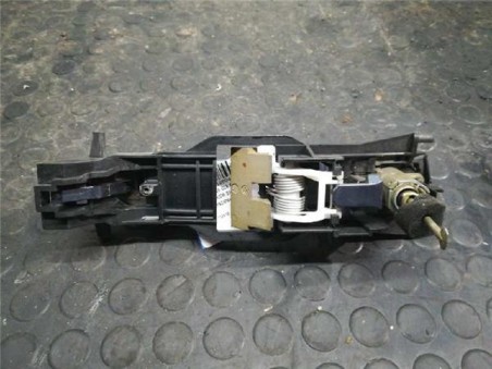 Maneta Exterior Delantera Izquierda MERCEDES CLASE CLK  COUPE 2 6 