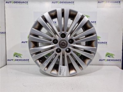 Llanta Opel Astra J Berlina 5p  2 0 Cosmo [2 0 Ltr  - 118 kW 16V CDTI]