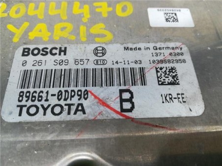 Centralita Toyota YARIS  1 0