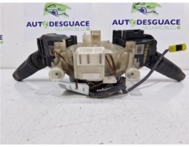 Mando Intermitencia Nissan Terrano II  2 7 TDi  4WD