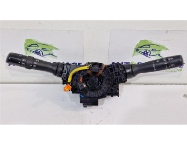 Mando Intermitencia Toyota Yaris  1 3 Active [1 3 Ltr  - 73 kW 16V CAT]