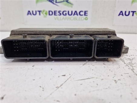 Centralita Renault Clio IV  0 9 Technofeel [0 9 Ltr  - 66 kW TCE]