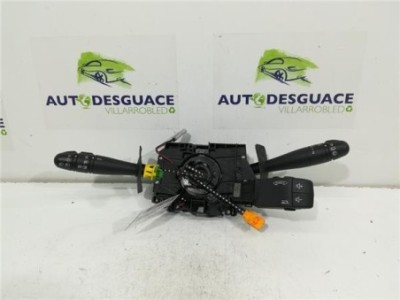 Mando Intermitencia Renault Clio II Fase II  1 5 Billabong [1 5 Ltr  - 48 kW dCi Diesel]