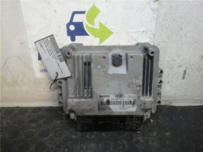 Centralita Renault MASTER II PHASE 2 COMBI 2 5 D  2