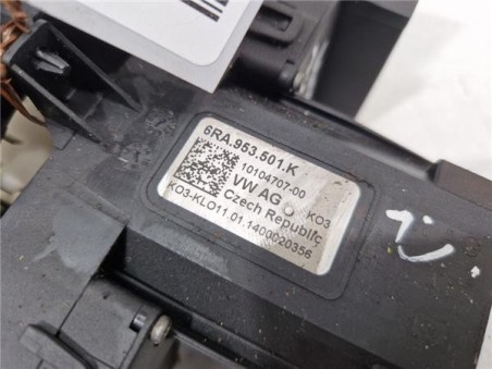 Mando Intermitencia Skoda Rapid  1 6 Active [1 6 Ltr  - 77 kW TDI DPF]