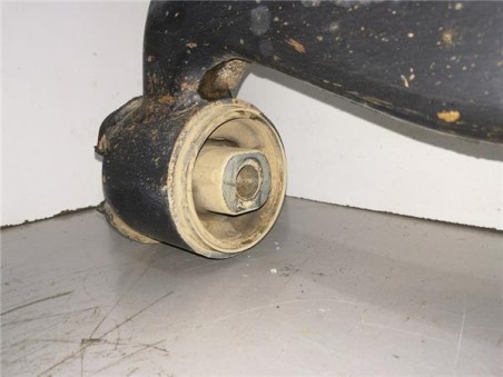 Brazo Inferior Delantero Derecho Land Rover Range Rover Sport  2 7 V6 TD S [2 7 Ltr  - 140 kW Td V6 CAT]