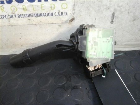 Mando Limpiaparabrisas Toyota AVENSIS BERLINA 1 8 16V 