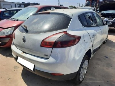 Centralita Renault MEGANE III Fastback  1 5 dCi 2