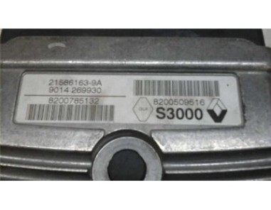 Centralita Renault SCENIC II 1 6 16V 