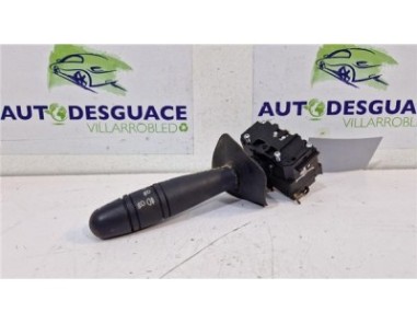 Mando Intermitencia Renault Clio II Fase II  1 5 Base Authentique [1 5 Ltr  - 50 kW dCi Diesel]