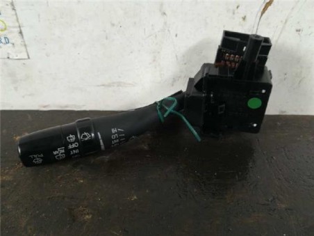 Mando Limpiaparabrisas Kia CARENS 2 0 CRDi 