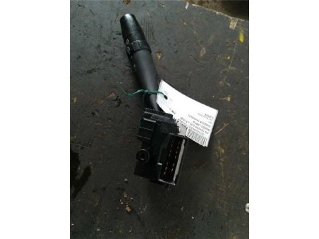 Mando Limpiaparabrisas Kia CARENS 2 0 CRDi 