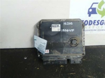 Centralita Lexus IS200 2 2 D-CAT  2