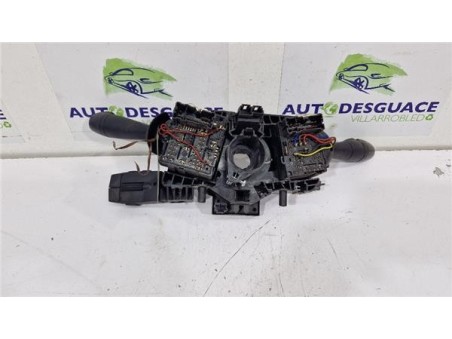 Mando Intermitencia Dacia Dokker  1 5 Essential [1 5 Ltr  - 55 kW BLUE dCi Diesel FAP CAT]