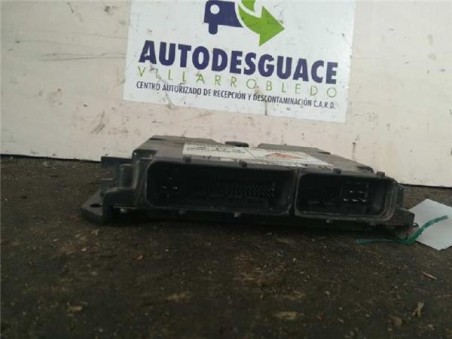 Centralita Nissan NAVARA PICK-UP 2 5 dCi D 