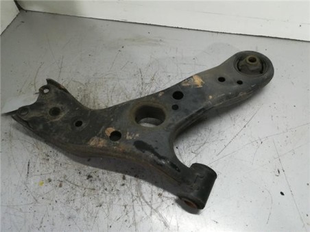 Brazo Inferior Delantero Izquierdo Toyota VERSO 2 0 D-4D 