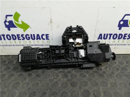 Maneta Exterior Delantera Izquierda MERCEDES CLASE CLA 1 6 