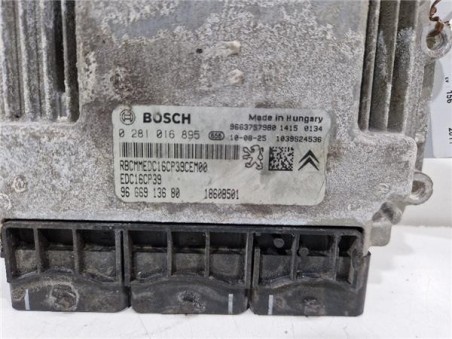 Centralita Mitsubishi Outlander  2 2 DI-D Kaiteki Plus [2 2 Ltr  - 115 kW DI-D CAT]