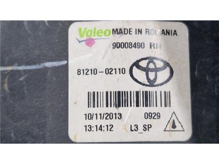 Faro Antiniebla Derecho Toyota Auris  1 4 Business [1 4 Ltr  - 66 kW Turbodiesel CAT]