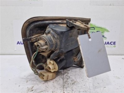 Piloto Intermitente Lateral Delantero Izquierdo Isuzu Trooper  3 0DIESEL 84KW 2